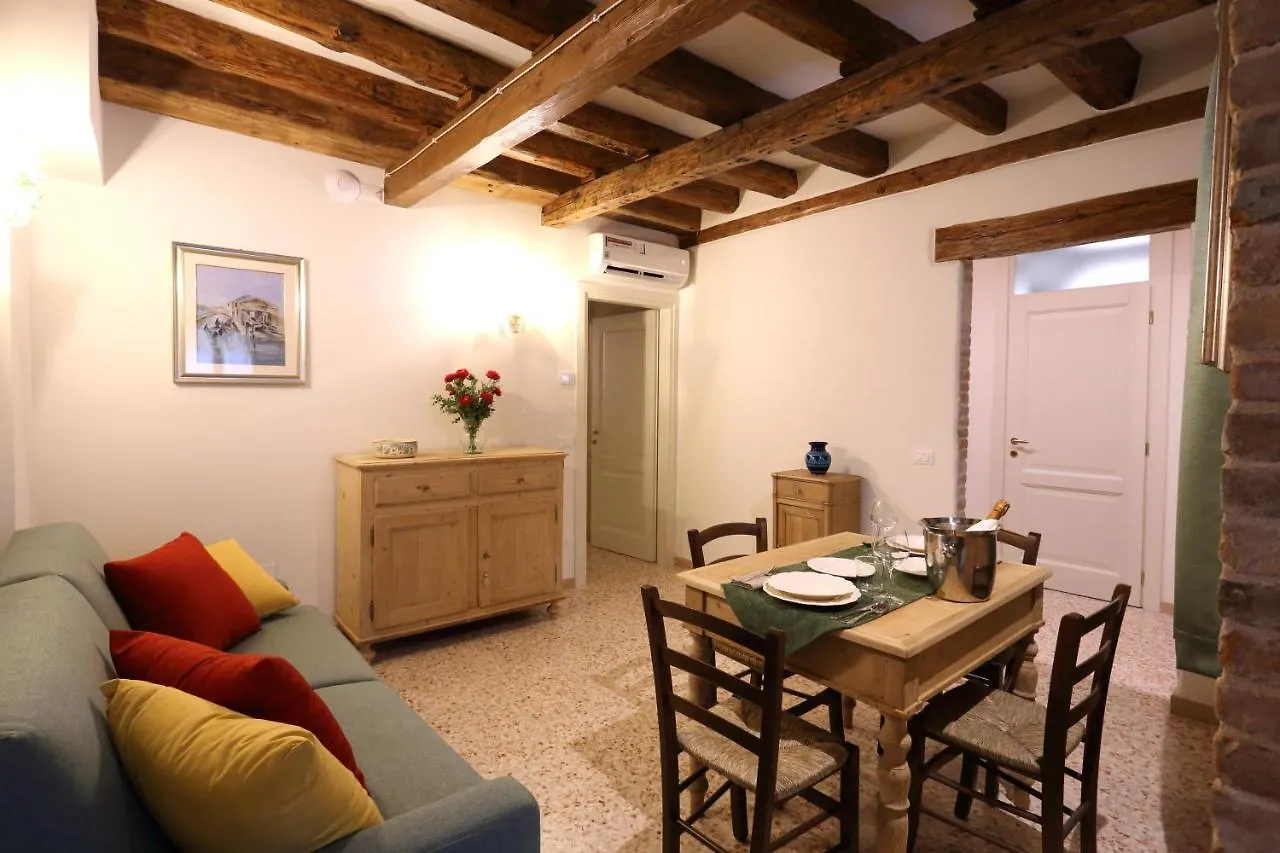 Ca' Del Pittor Apartments Venice 0*,  Italy